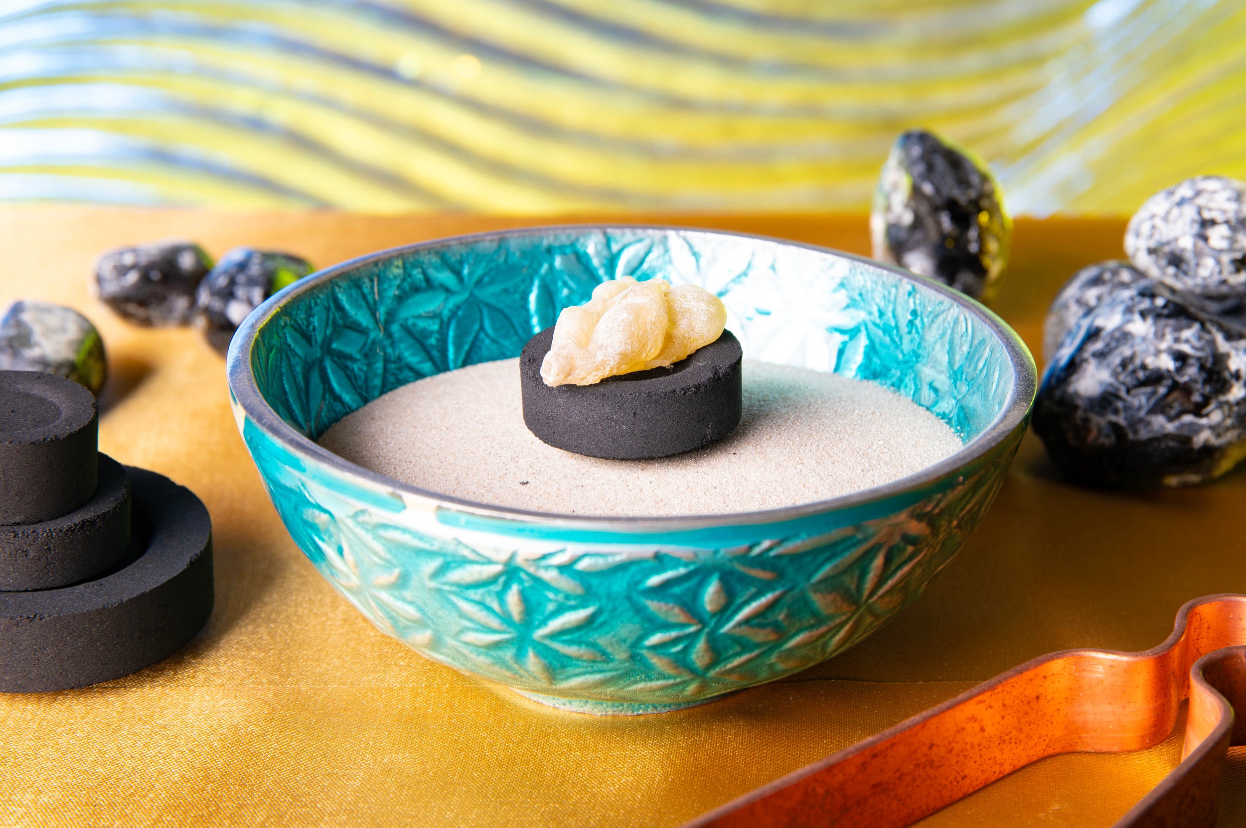 Räucherschale Blume des Lebens – Türkis – Aluminium – Ø 12 cm