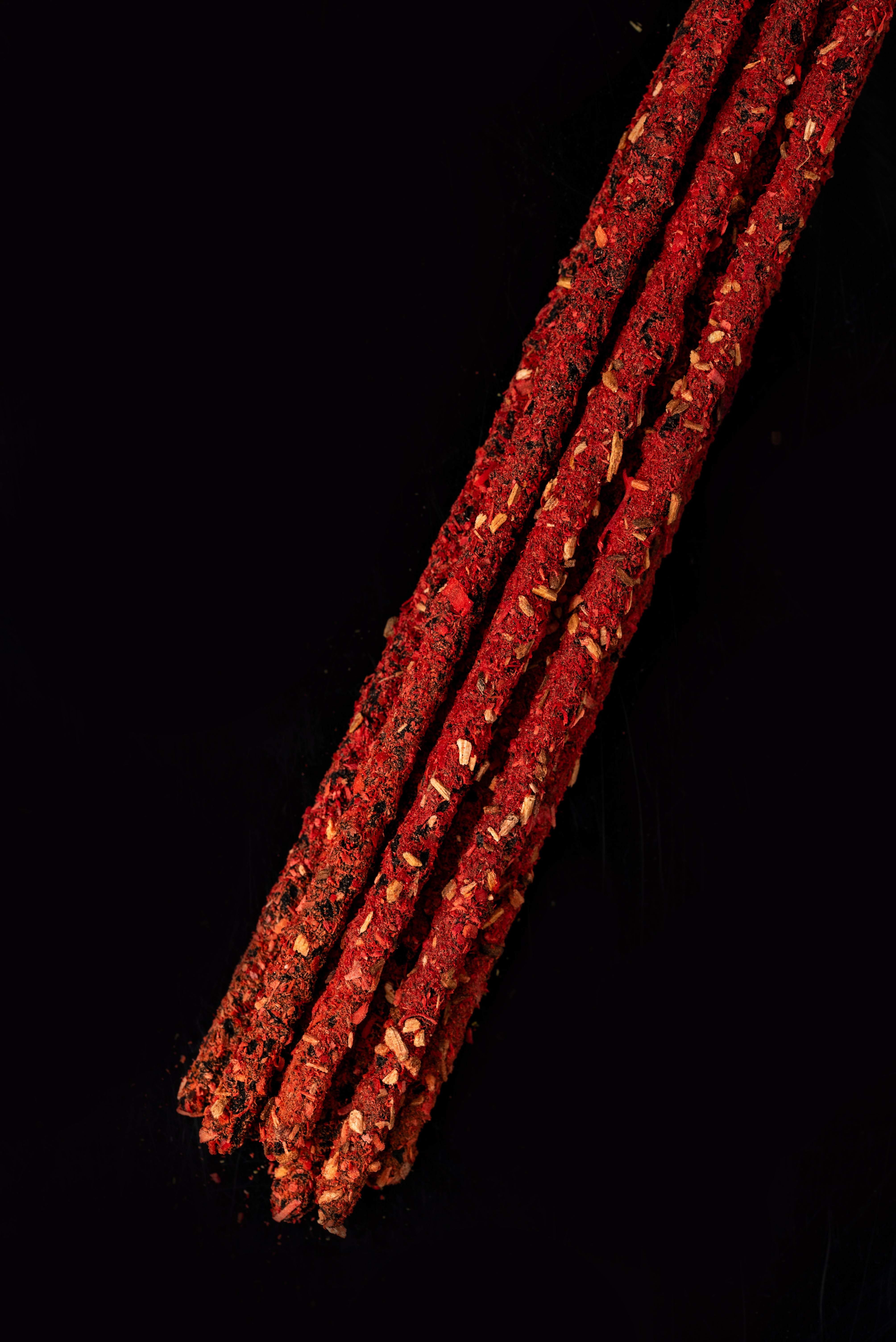 Sagrada Madre - Cosmos - Mars - Rote Früchte & Palo Santo -  Räucherstäbchen - 8 Stk.