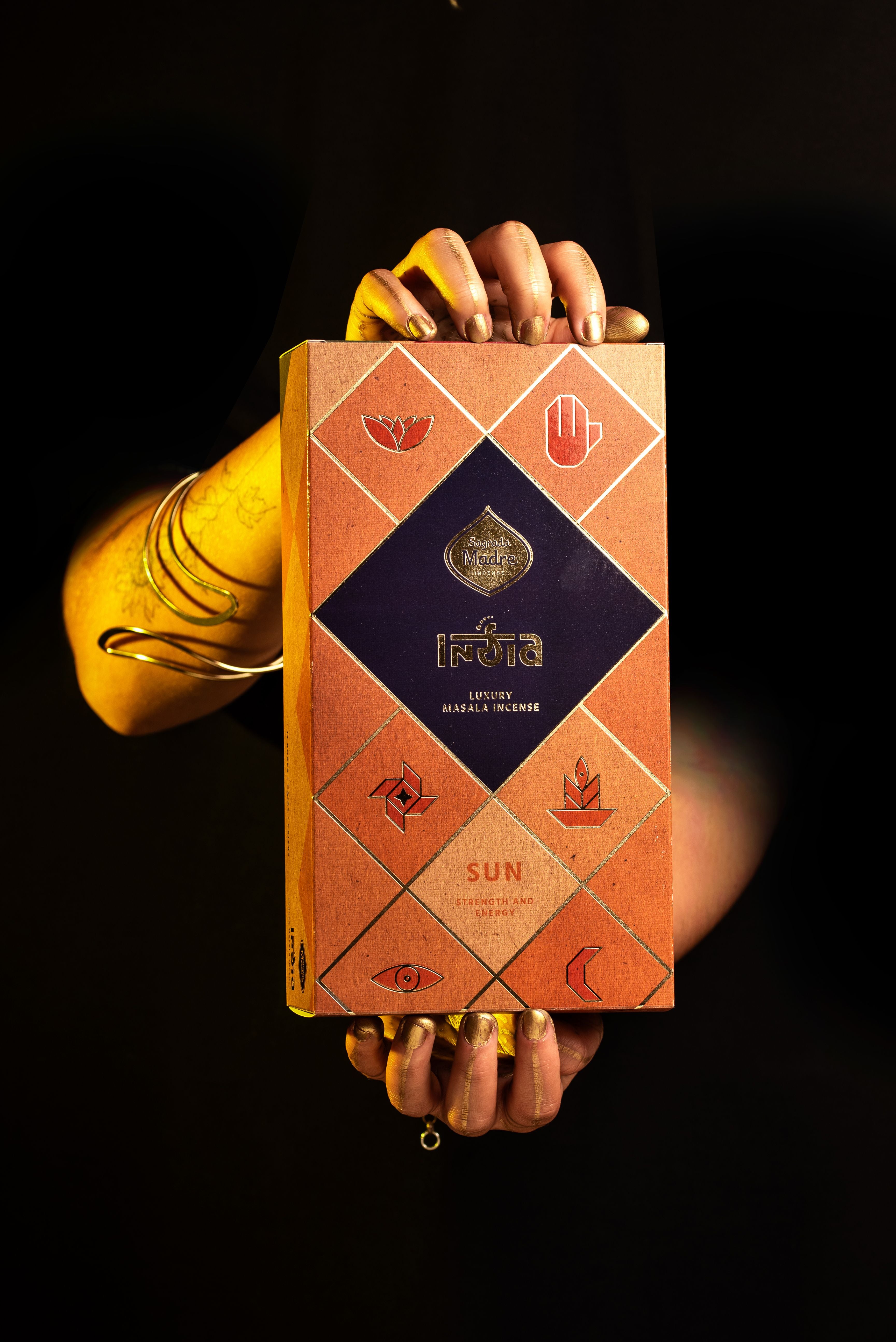 Sagrada Madre - India - SONNE - Stärke und Energie - Räucherstäbchen