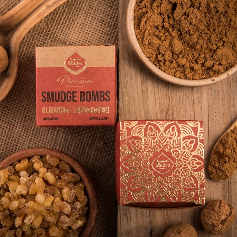 Sagrada Madre - Premium Smudge Bomb - Olibanum & Sandelholz ca. 65 g