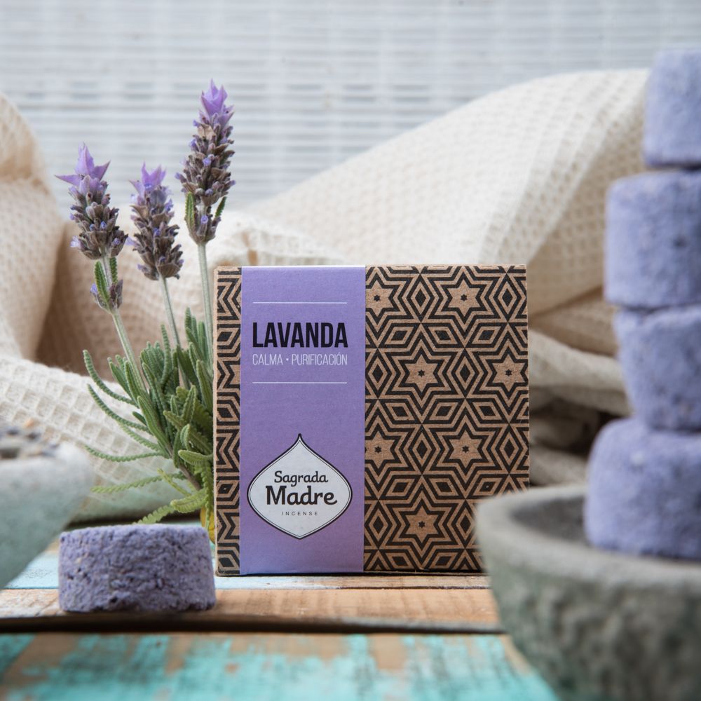 Sagrada Madre – Bomba Carbón - Aktiv-Räucherkohle - Lavendel - 12 Stk.