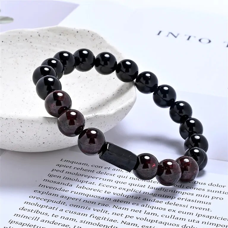 Schörl (Schwarzer Turmalin) & Granat – Armband mit 10-mm Kugeln (elastisch, ca. 19 cm)