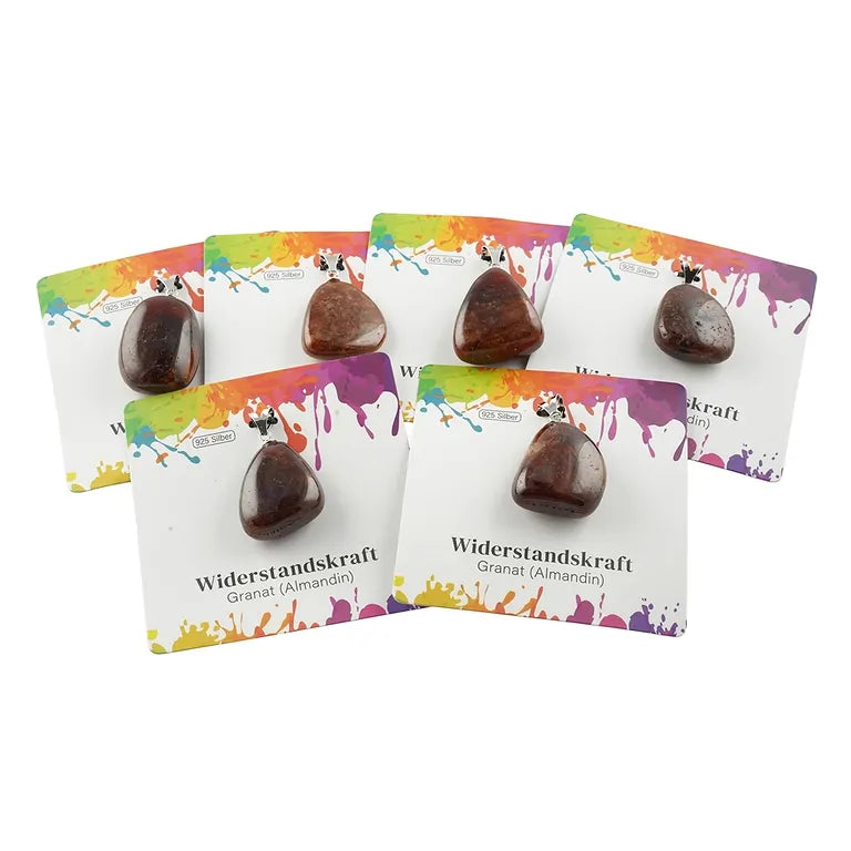 Widerstandkraft – Granat (Almandin) Trommelstein 2,5 - 3 cm mit 925er Silber-V-Öse - groß