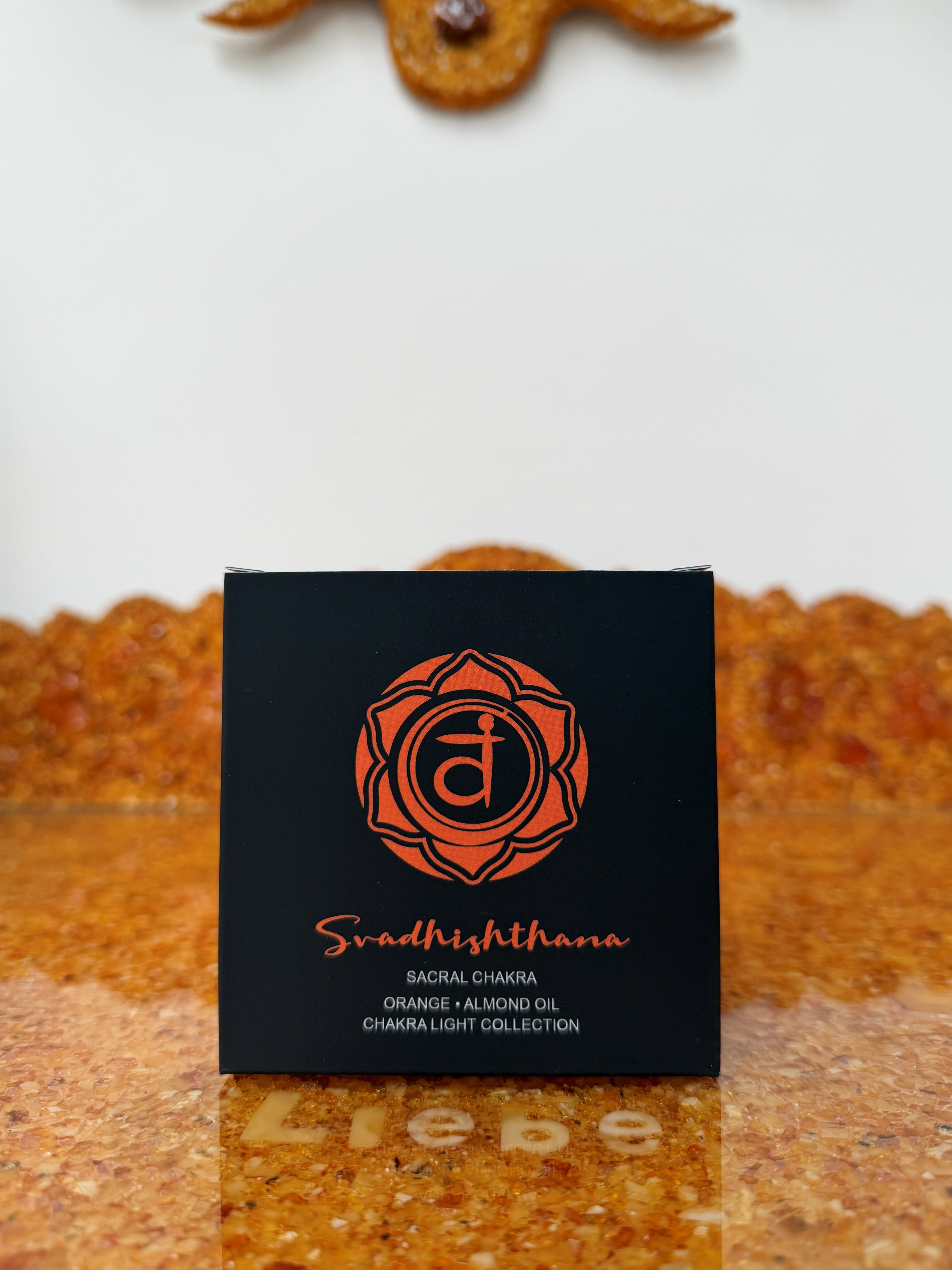 Zarya Chakra Light - 2. Chakra: Swadhishthana (Sakralchakra) Kerze - Orange & Edelstein
