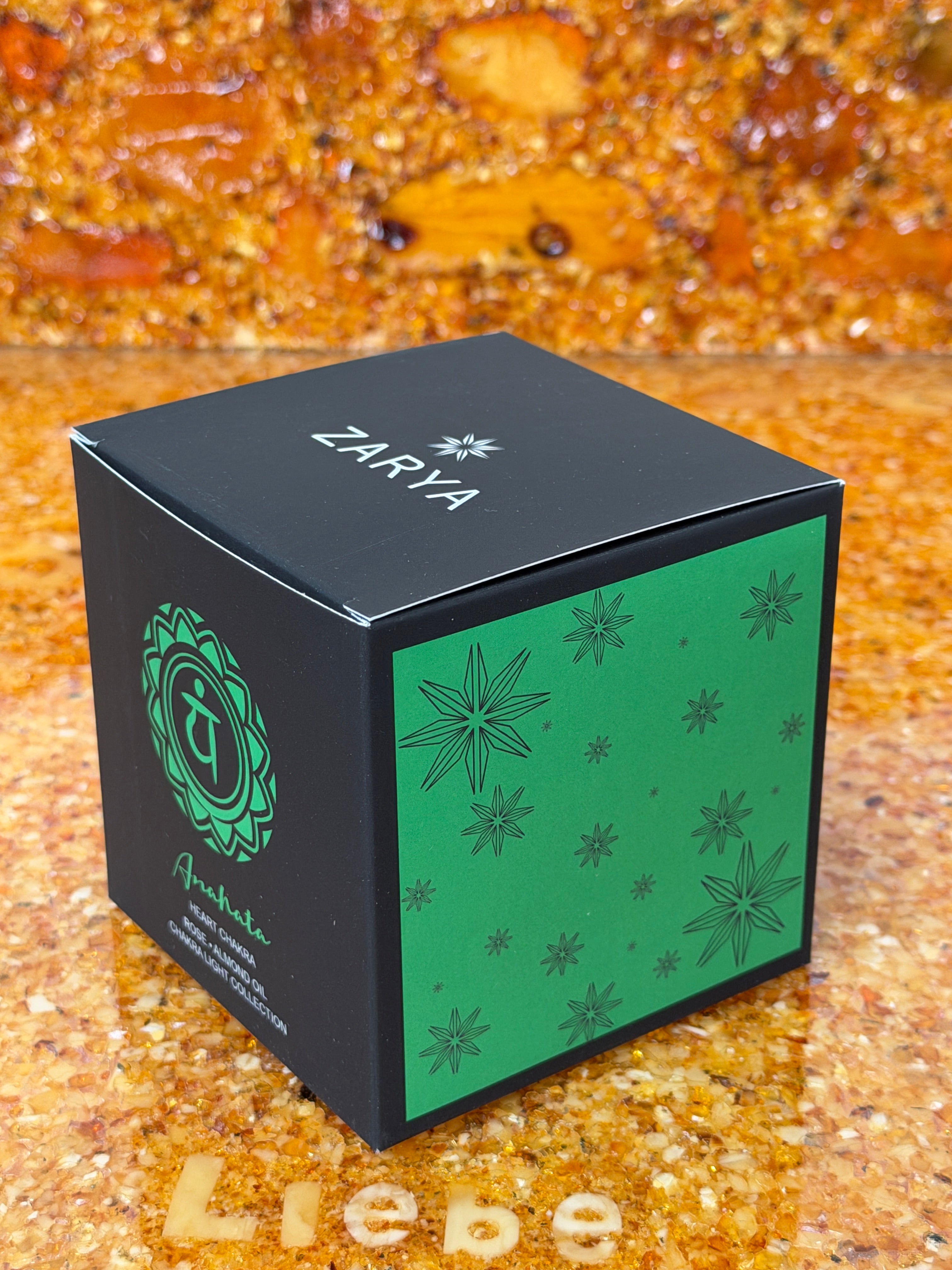 Zarya Chakra Light - 4. Chakra: Anahata (Herzchakra) Kerze - Rose & Edelstein