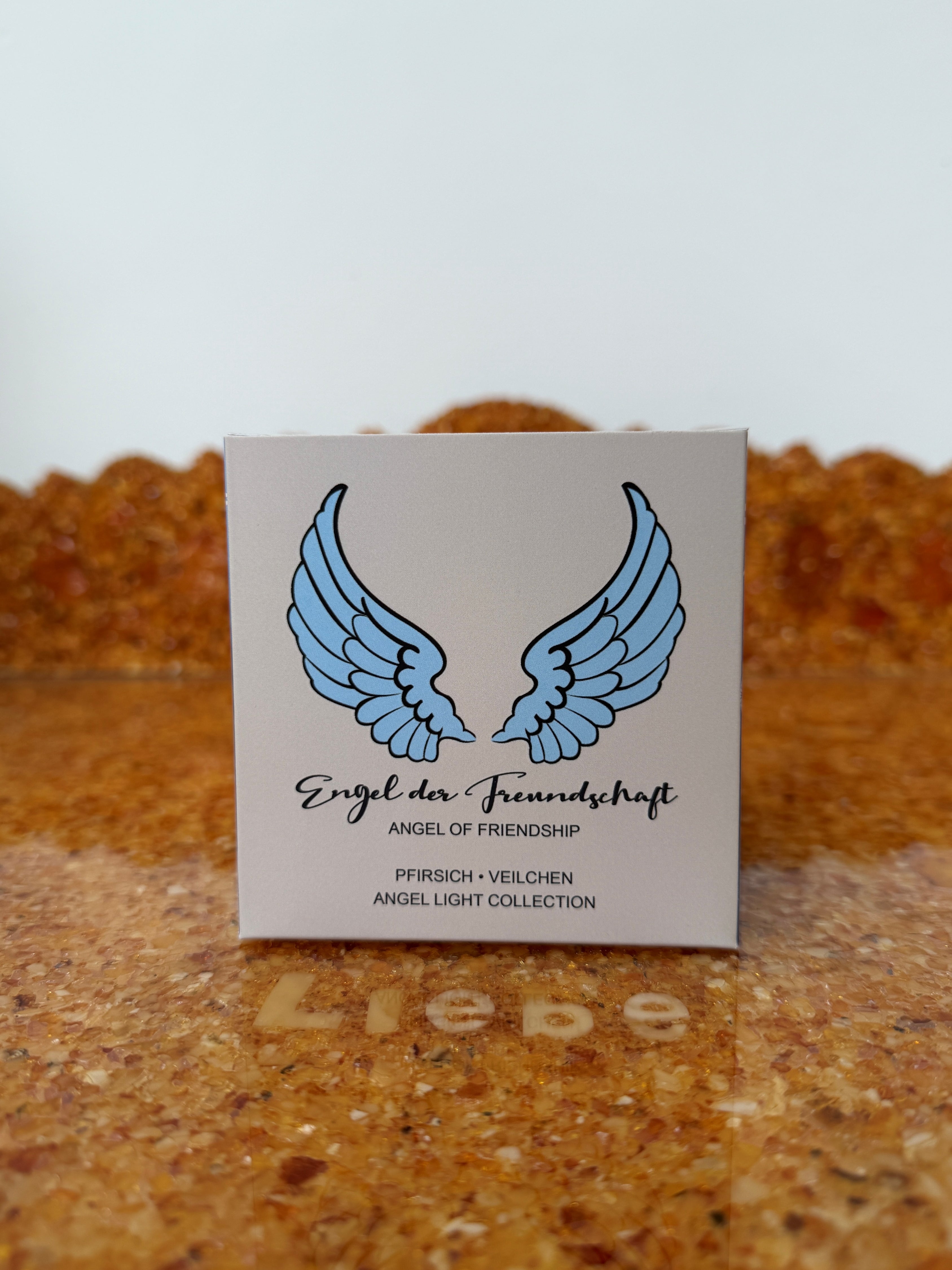 Zarya Kleine Engelkerze - Angel Light – "Engel der Freundschaft" mit Pfirsich, Veilchen & Lapis Lazuli