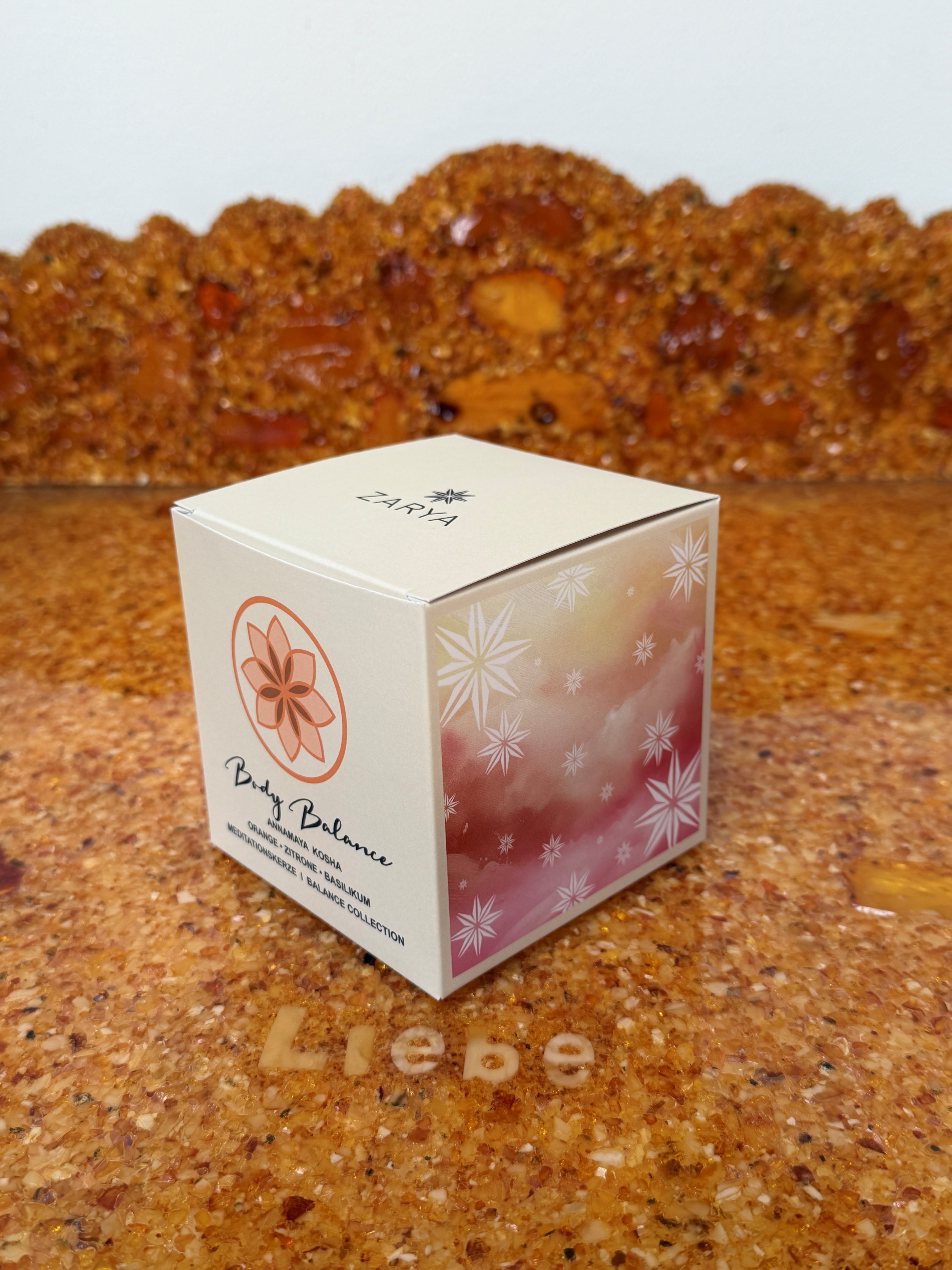 Zarya Yoga-Kerze "Body Balance" – Annamaya Kosha mit Aventurin, Orange, Zitrone & Basilikum