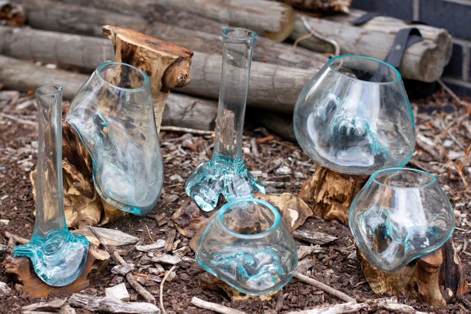 Geschmolzenes Glas auf Holz - Whisky Set