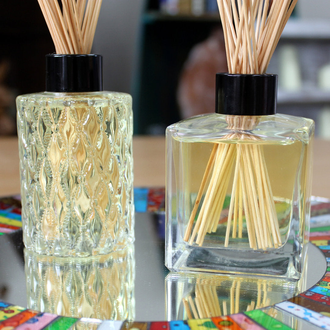 Quadratische Flasche & Diffusordeckel - 200ml