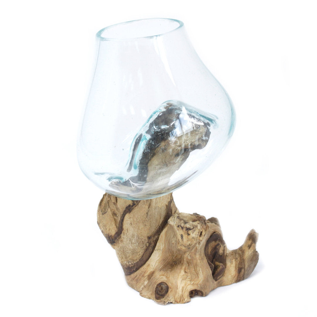 Geschmolzenes Glas auf Holz - mittelgroßen Schüssel
